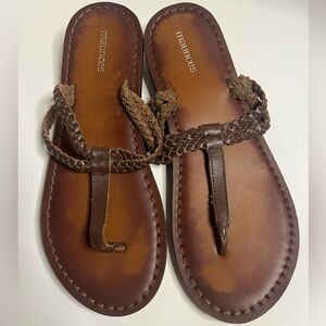 Maurice’s braided thong leather flip flops size 10